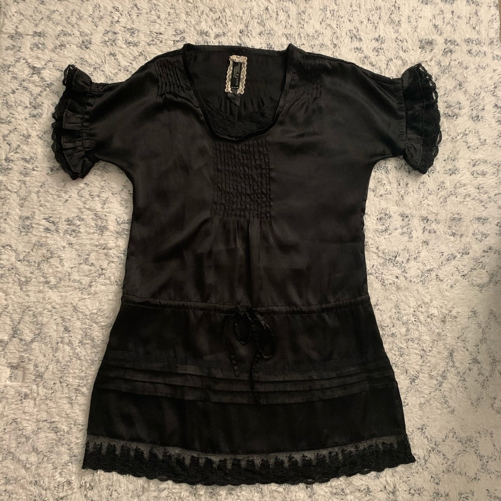 Small Black Tunic Blouse with Lace Detail